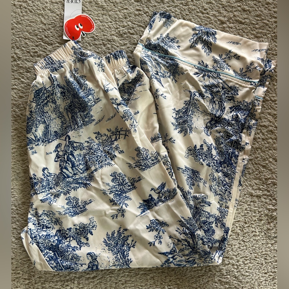 Cider Blue and White Patterned Pants